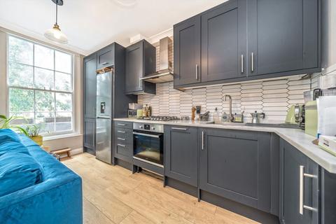1 bedroom flat for sale, Caledonian Road, London N1
