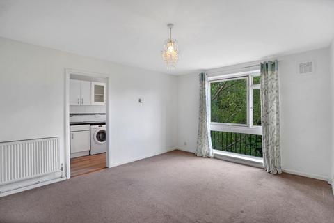 1 bedroom apartment for sale, Hogarth Court, Fountain Drive, London, SE19