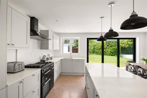5 bedroom bungalow for sale, Kenbury Close, Uxbridge UB10