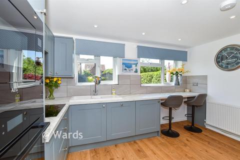3 bedroom semi-detached house for sale, Newton Gardens, Tonbridge TN12
