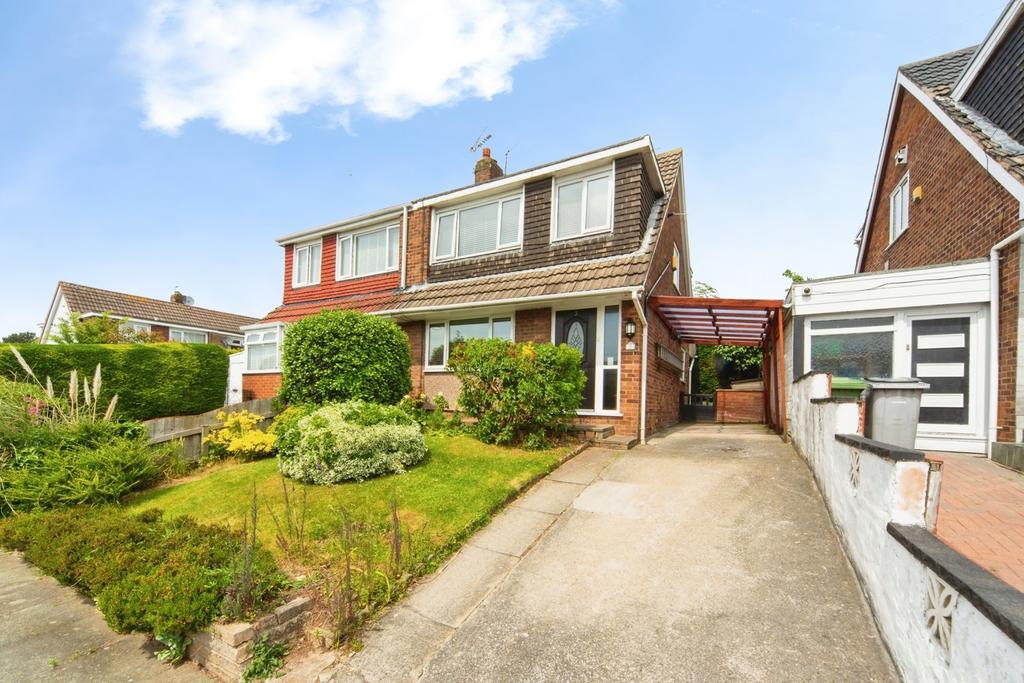 3 bedroom semi-detached house for sale