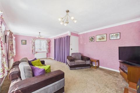 3 bedroom detached bungalow for sale, Pield Heath Road, Uxbridge UB8