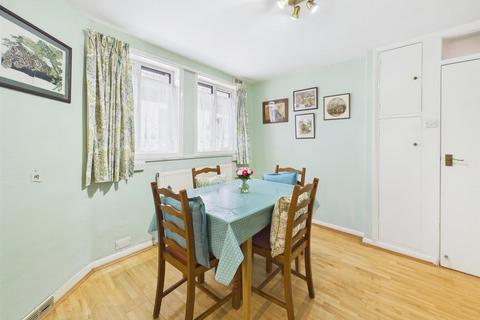 3 bedroom detached bungalow for sale, Pield Heath Road, Uxbridge UB8