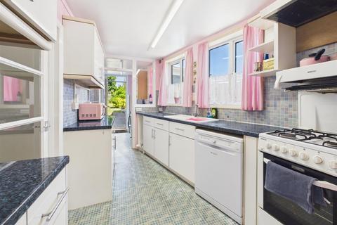 3 bedroom detached bungalow for sale, Pield Heath Road, Uxbridge UB8