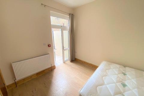 undefined, Shrewsbury Road, London E7