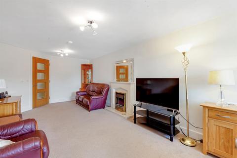 1 bedroom apartment for sale, 301 High Street, Ongar, CM5 9FD