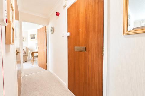 1 bedroom apartment for sale, Dale Avenue, Heswall, Wirral, CH60