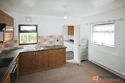 undefined, Broad Lane, Essington, WV11