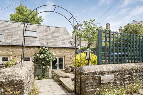 2 bedroom house for sale, Market Cross, Malmesbury, Wiltshire, SN16
