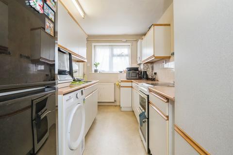 2 bedroom ground floor flat for sale, Westwood Road, Southampton