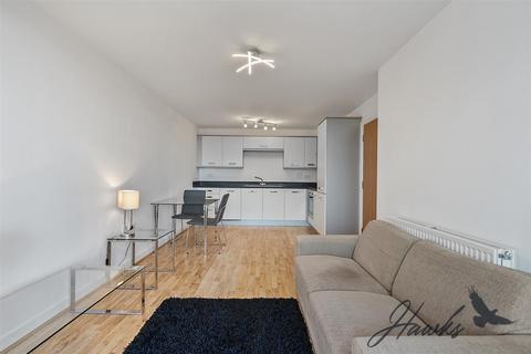 Great West Quarter, Brentford