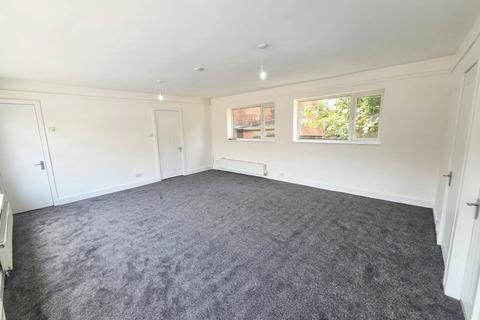 1 bedroom flat to rent, Richmond St, Ashton Under Lyne OL6