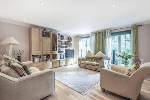 Andover Place, London