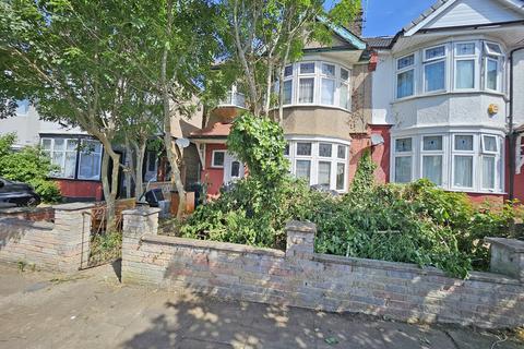 Studley Drive,  Ilford, IG4