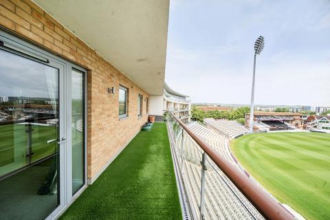 2 bedroom apartment for sale, Pegasus Court, Taunton