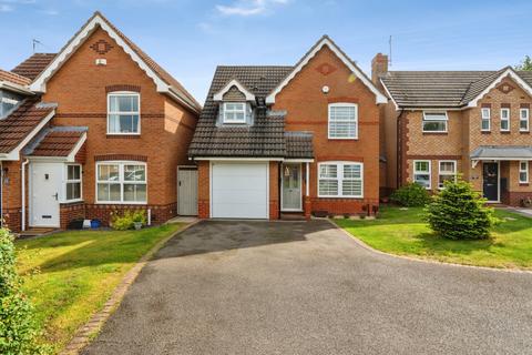 3 bedroom detached house for sale, Broom Avenue, Leicestershire LE11