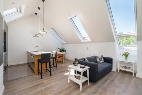 undefined, Granville Gardens, Ealing, W5