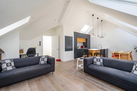 undefined, Granville Gardens, Ealing, W5