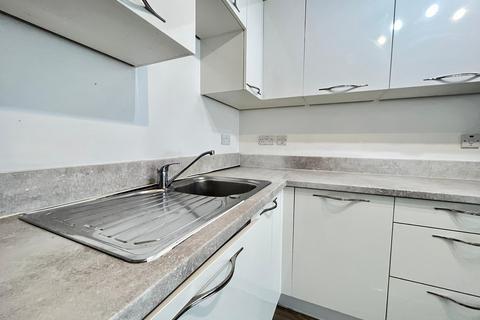Studio to rent, Earlham Road, NORWICH