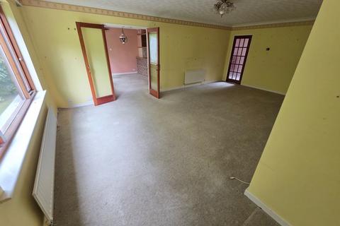 2 bedroom flat for sale, Flat 4 Mellwood, 9 Tower Road, Poole, Dorset, BH13 6HX