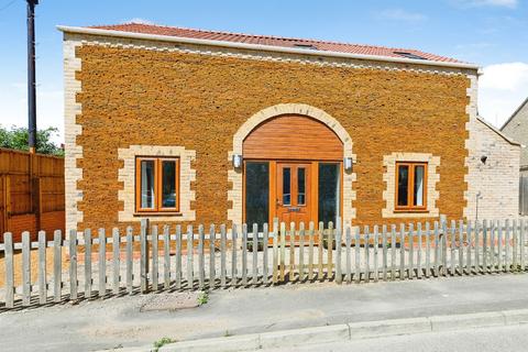 3 bedroom link detached house for sale, Clover Lane, Downham Market