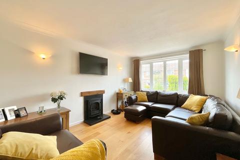 4 bedroom detached house for sale, Merebank Road, Crewe, CW2