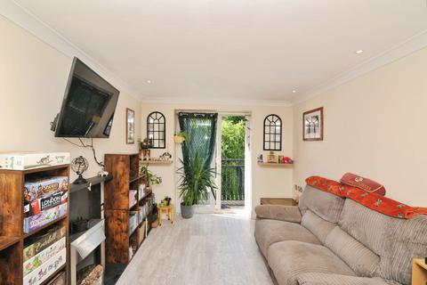 1 bedroom maisonette for sale, Southover Place, Spring Lane, Burwash, Etchingham, TN19