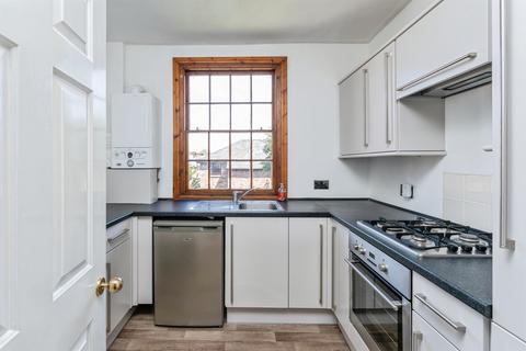 2 bedroom flat for sale, Boughton, Boughton, Chester
