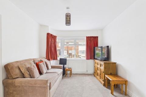 2 bedroom terraced house for sale, Manningtree Road, Ruislip, HA4