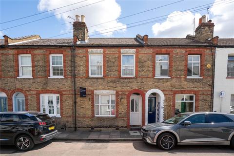 Warwick Road, Twickenham, TW2