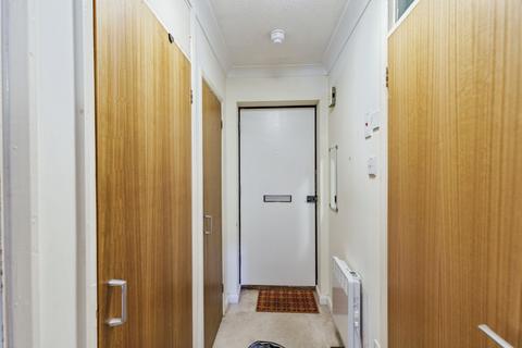 1 bedroom apartment for sale, St Ives, Pound Hill RH10