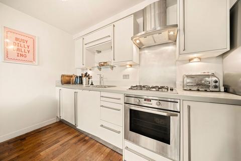 2 bedroom flat to rent, Old Ford Road, London E3