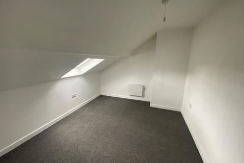 1 bedroom flat to rent, Dove House, Stockport, SK1