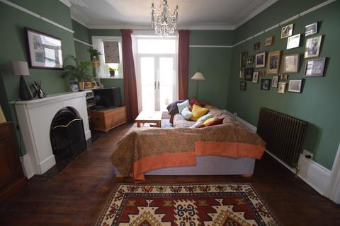 6 bedroom house for sale, Upperton Gardens, Eastbourne