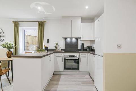2 bedroom retirement property for sale, Bradford Road, Bradford BD10