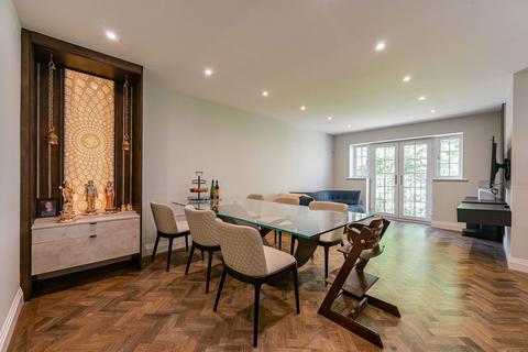 2 bedroom flat for sale, Woodlands Road, Bromley, BR1