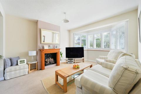 undefined, Stoneleigh Park Road, Stoneleigh