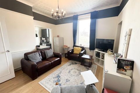 2 bedroom flat for sale, Flat 3, 4 Galloway Place, Saltcoats, KA21 5BD