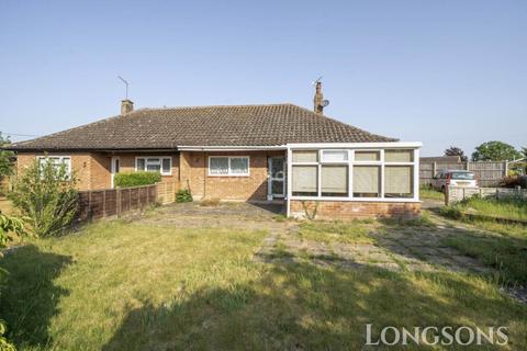 2 bedroom semi-detached bungalow for sale, Dunnetts Close, Ashill