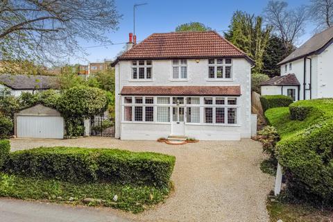 California Lane, Bushey Heath, WD23