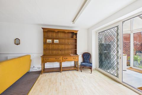 3 bedroom end of terrace house for sale, Byron Close, Marlow SL7