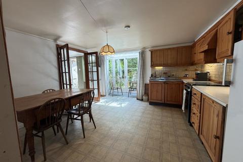 4 bedroom terraced house for sale, King Street, Newport, SA42