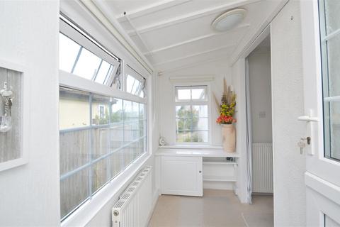 1 bedroom detached bungalow for sale, Folly Lane, East Cowes