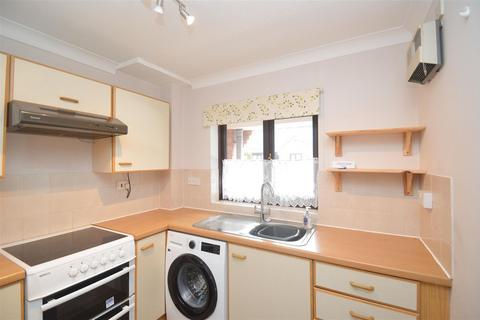 1 bedroom ground floor flat for sale, Trafalgar Road, Newport