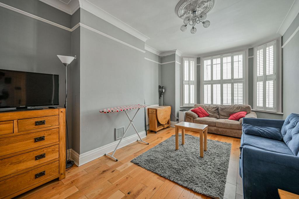 Apartment in London - View 3