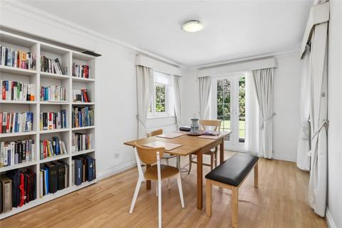 undefined, Nightingale Close, Cobham, Surrey, KT11