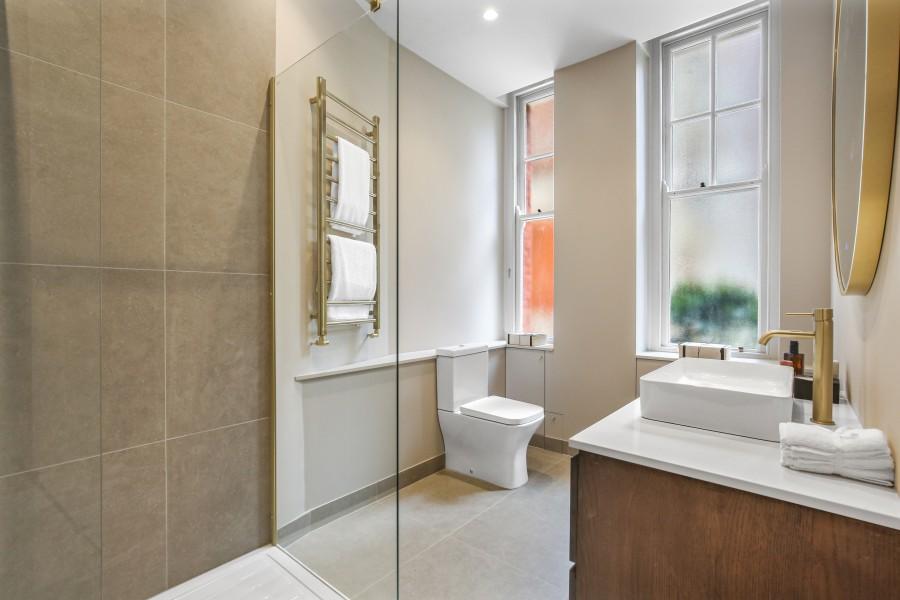 Apartment in London - View 5