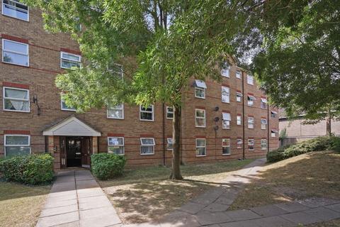 undefined, Chigwell Lane, Loughton, IG10