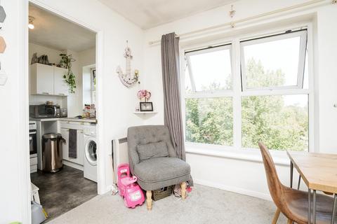 undefined, Chigwell Lane, Loughton, IG10