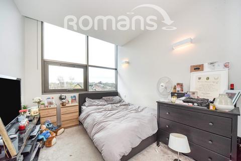 2 bedroom flat to rent, Blu Bracknell, Wokingham Road, Bracknell, RG42